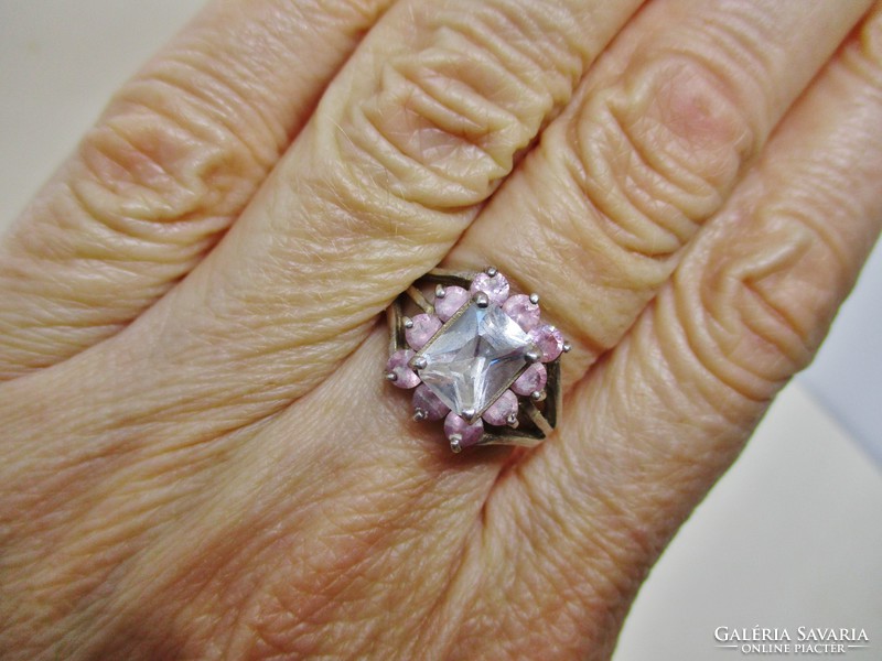 Beautiful old silver ring with white and pink stones