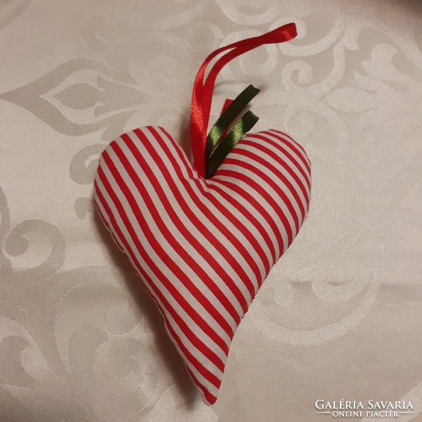 Christmas heart decoration