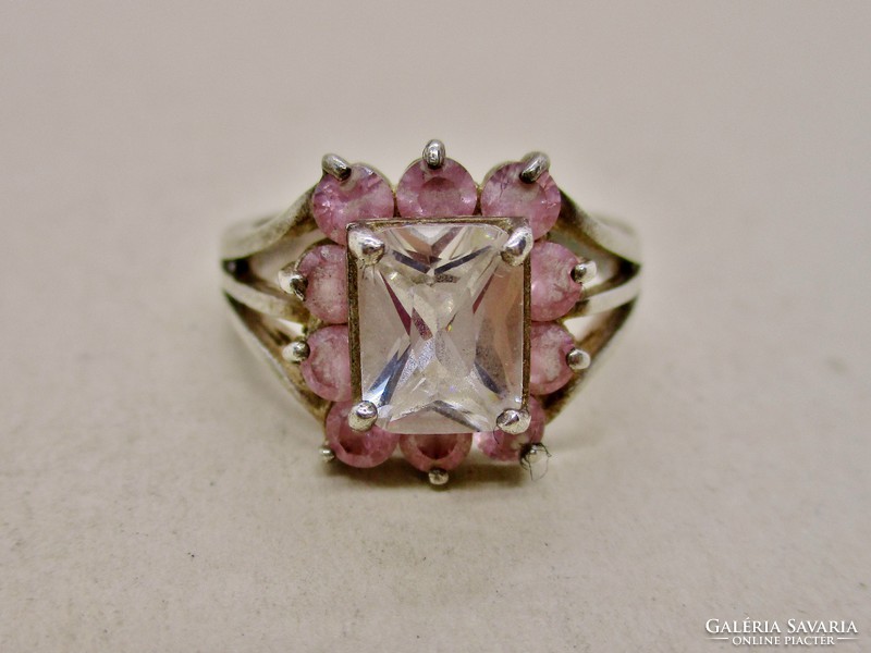 Szép régi ezüst gyűrű fehér és rózsaszín kövekkel