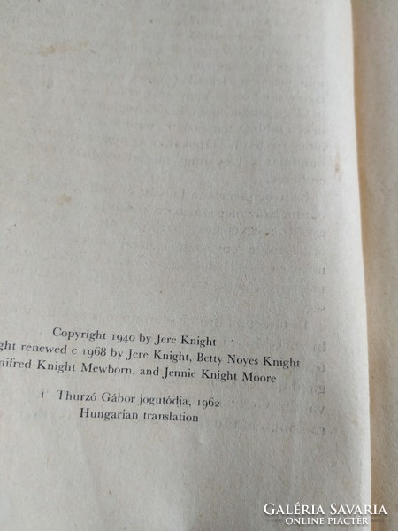 Lassie hazatér, Lassie kölyke köny, ifjúsági regény eladó!1962, 1976, 1982-es kiadás