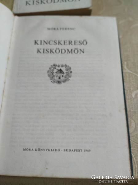 KINCSKERESŐ KISKÖDMÖN könyv eladó!1969,1970,1978,1987-ES KIADÁS