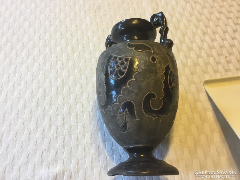 Antique vase, tusnad, 21 centimeters