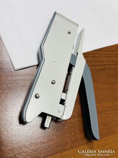 Old zenith stapler