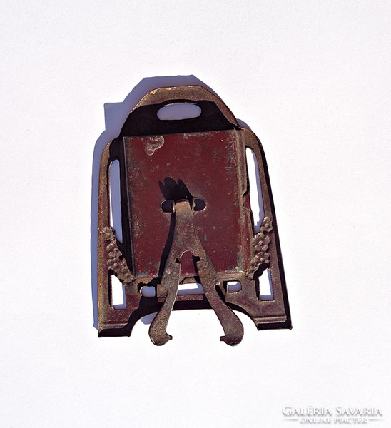 Art Nouveau mini picture frame