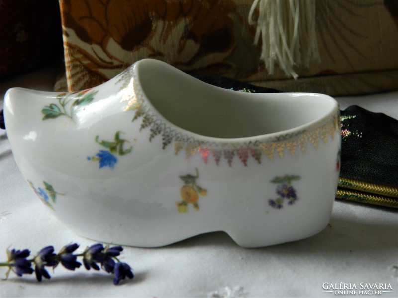 Old ackermann & fritze porcelain wooden shoes, collectors, 1908-59
