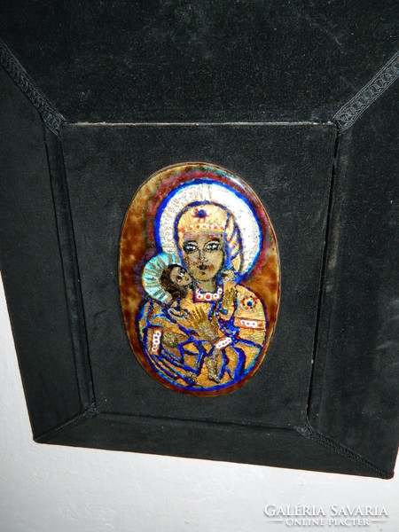 Fire enamel image with a concealed frame with a barrel cover