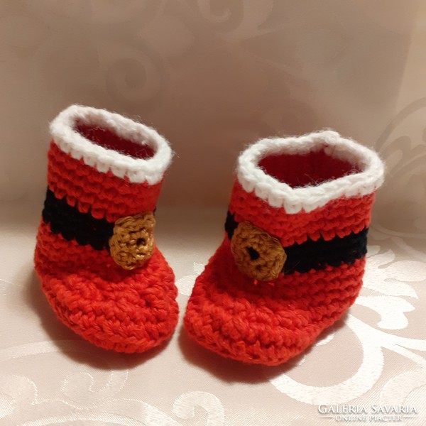 Santa's shoes, gloves, knitted