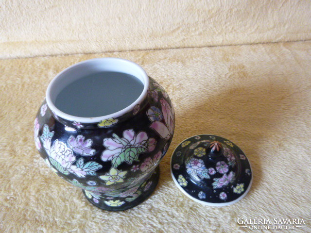Oriental porcelain urn vase.