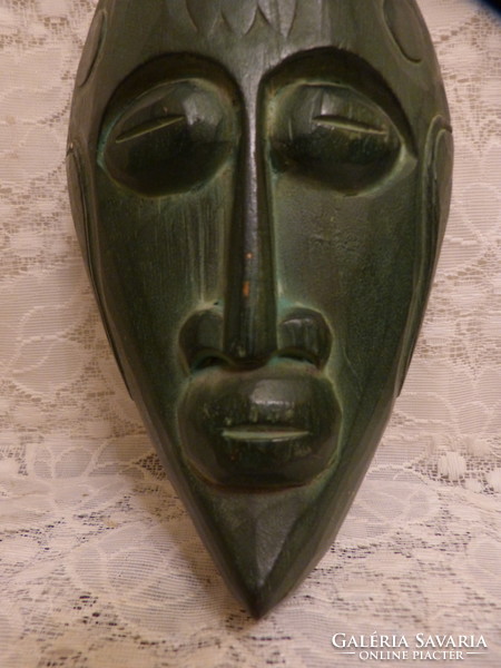 5 db. 30 cm-es afrikai maszk.