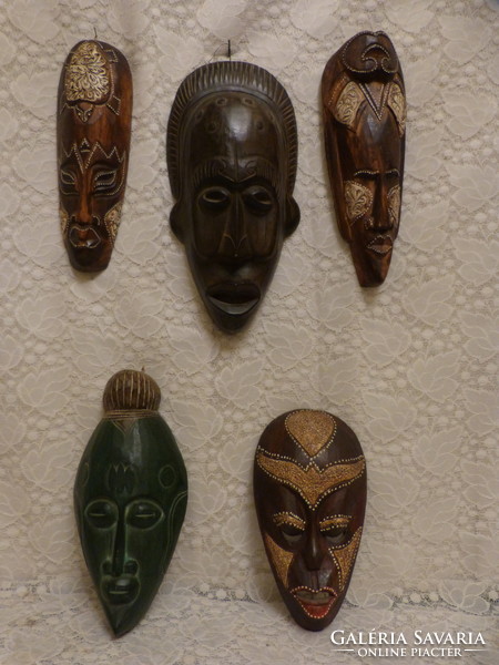 5 pcs. 30 cm African mask.