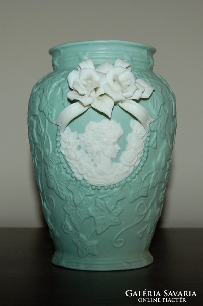Jasperware bisque porcelain cherub vase