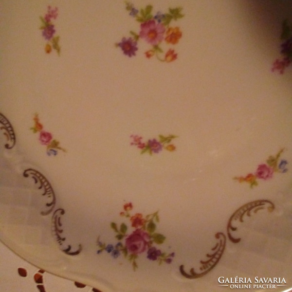 Antique, rare, beautiful cream colored Bavarian large table centerpiece 27.5 cm