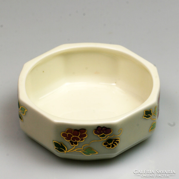 Zsolnay pillangós virágmintás sokszögletes bonbonier porcelán