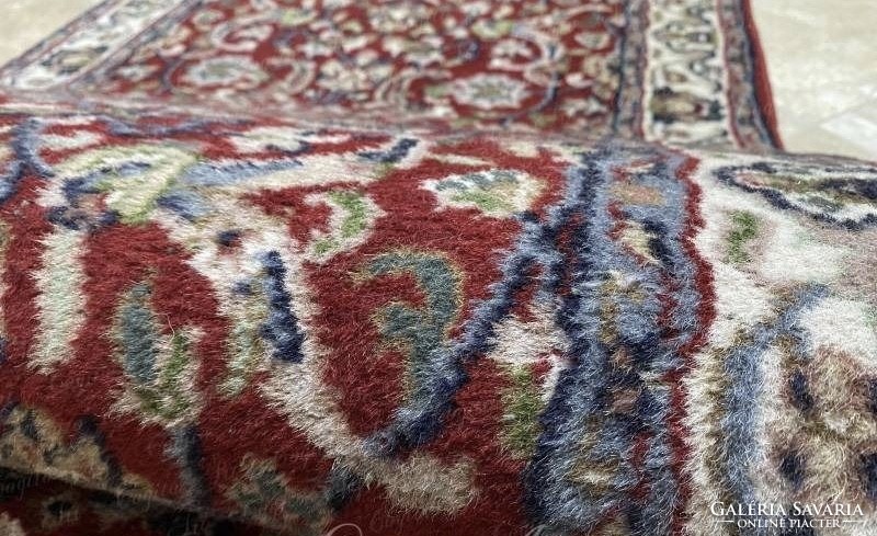 Indo Isfahan szőnyeg 310x80cm