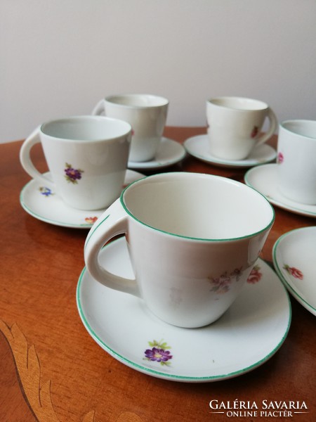 Bájos apró virágos régebbi Hollóházi porcelán kávés készlet 6 személyes