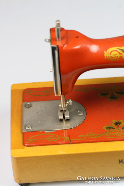 Old cccp children's toy sewing machine early 1970s in perfect condition