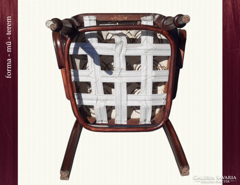 Fine elegance - Viennese thonet chair