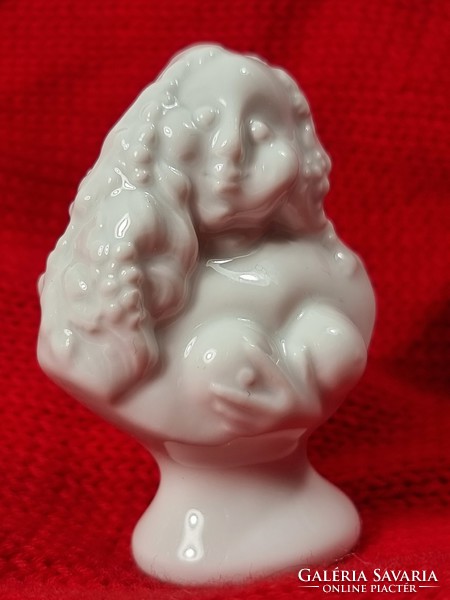 Meissen unpainted white glazed rare two-faced footed mini-figure