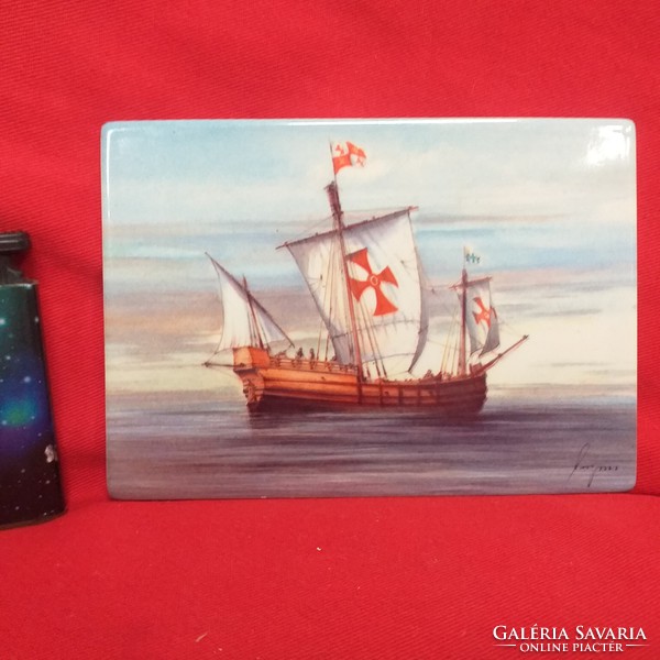 Columbus, Christopher Columbus' Santa Maria ship. Hand-painted porcelain picture. 15 Cm.