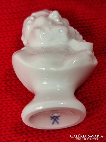 Meissen unpainted white glazed rare two-faced footed mini-figure