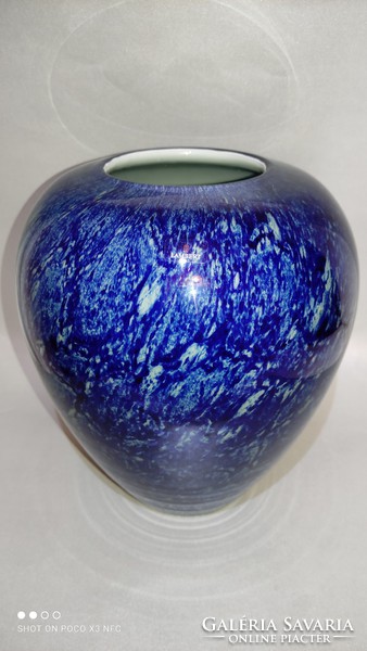 A lavish gift of 4 kilograms! Marked gunther lambert glass vase in royal blue color white pattern 3715 g