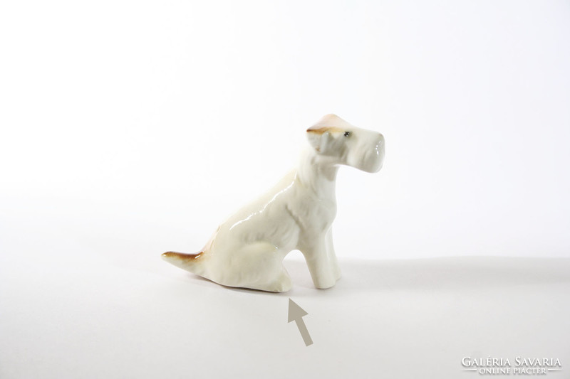 Porcelán kutya Foxi 4cm