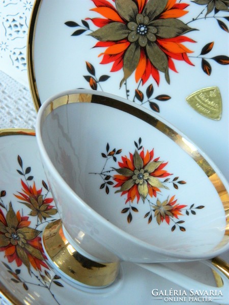 Floral porcelain breakfast set with small cups