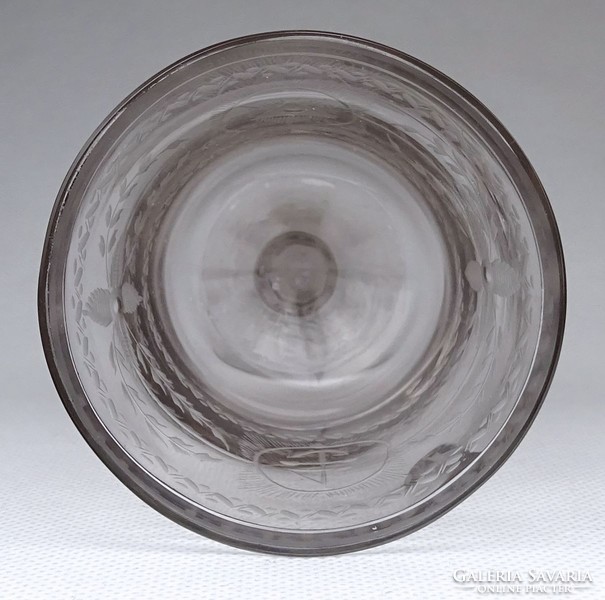 1G901 antique etched Biedermeier base glass 13 cm