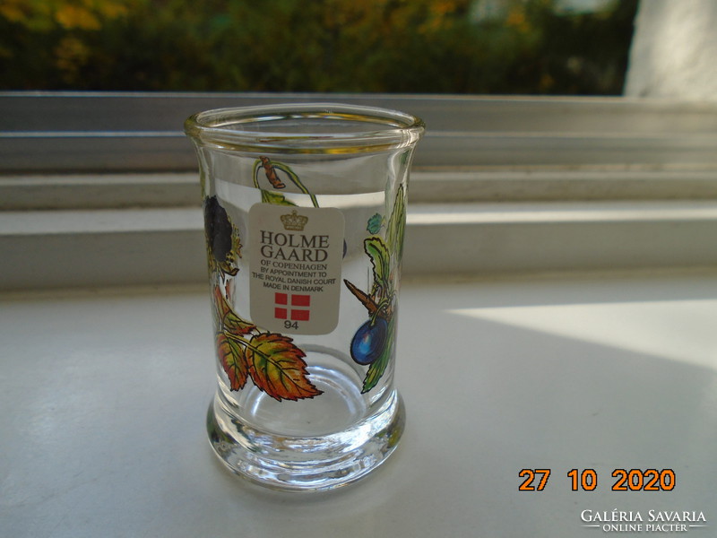 Christmas glass with the offer of the Danish royal house