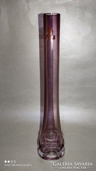 Jelzett Ingrid glass üveg váza szálváza