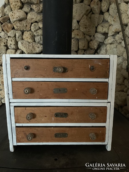 Spicy cupboard with 4 drawers poppy