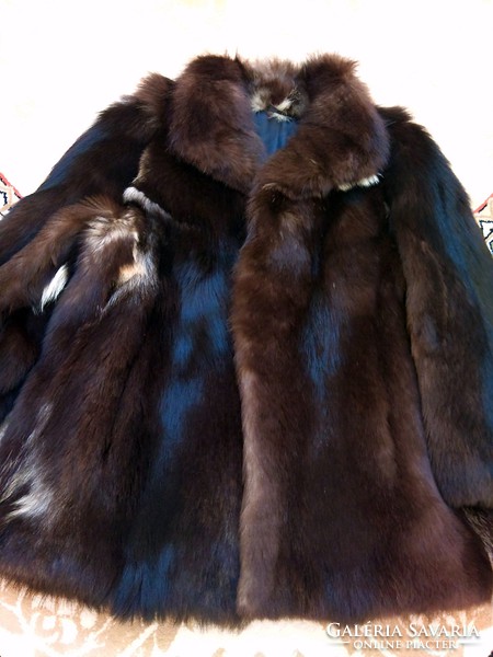Original raccoon fur with flawless silk lining size 38/40 new