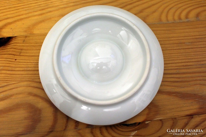 Bayern patterned porcelain egg holder plates