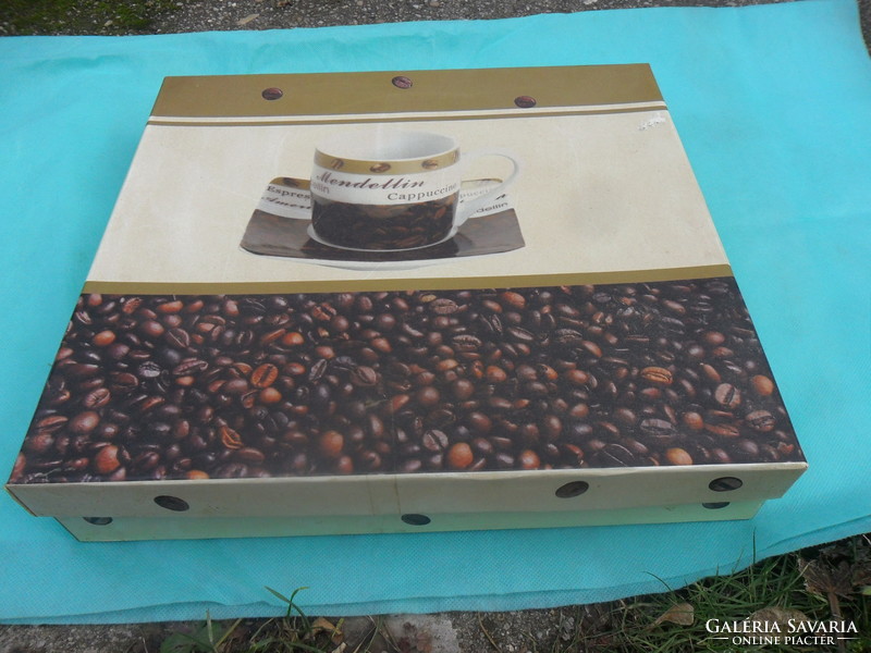 6 személyes kávés készlet eredeti dobozában