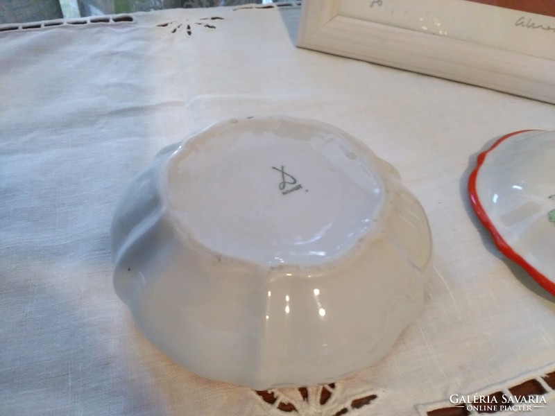 Drasche porcelain jewelry holder / 1838-1945 /