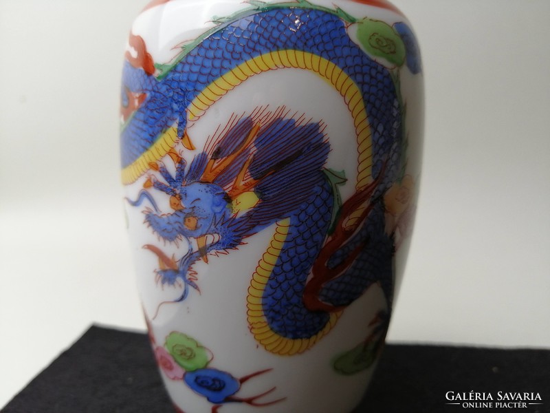 Vase of dragon Japanese satsuma