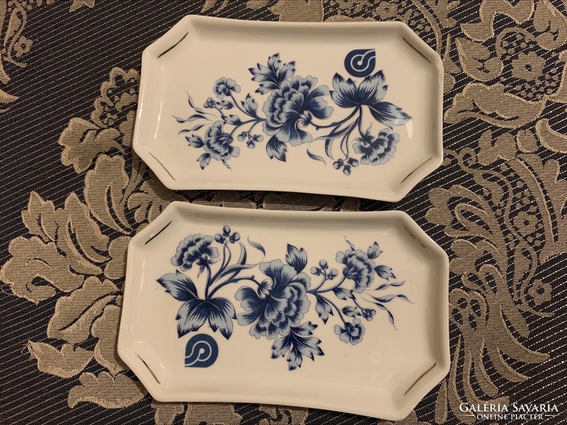 Hollóházi kék virágos porcelán tálka, gyűrűtartó, egyik minimálisan sérült