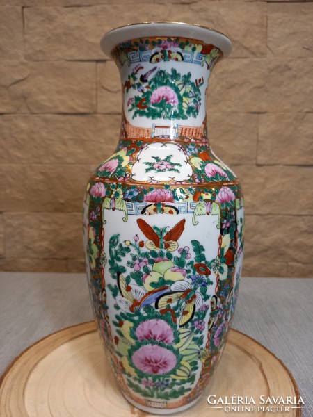 Chinese vase-30 cm- (1980-90)