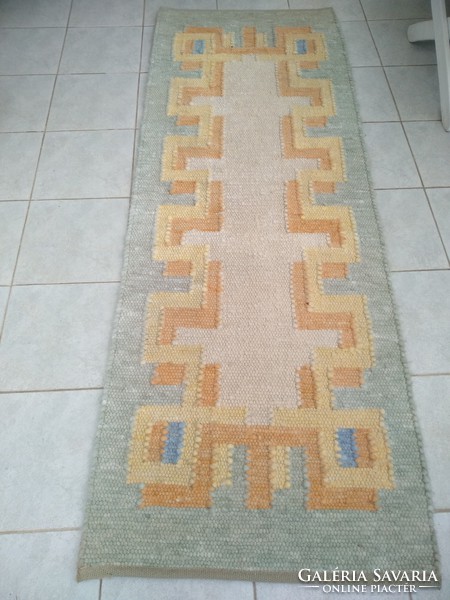 Carpet, wool, 200 x 73 cm, Hungarian, applied arts