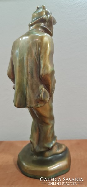 Zsolnay eozin antik csavargó figura