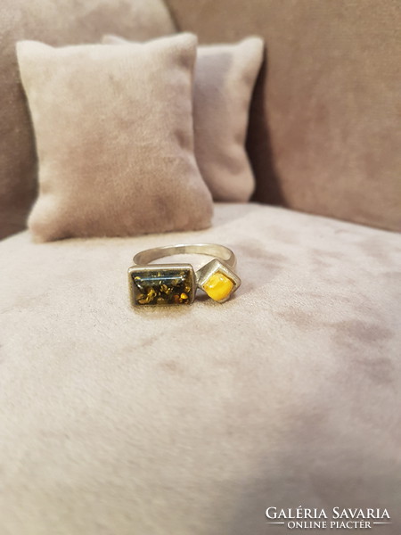 Silver ring with polish green amber and honeysuckle