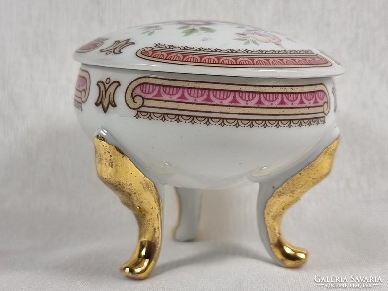 T limoges gilded 3-legged vignette bonbonier with floral lid