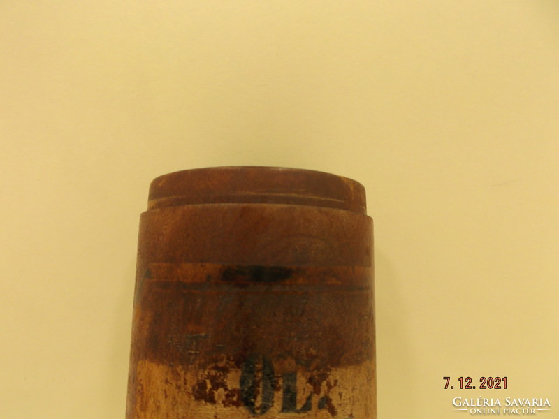 Old pharmacy wooden jar - ol.Carvi
