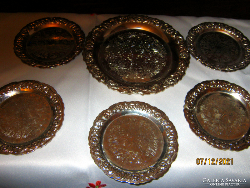 5 +1 Chiseled silver-plated glass coasters, English vintage