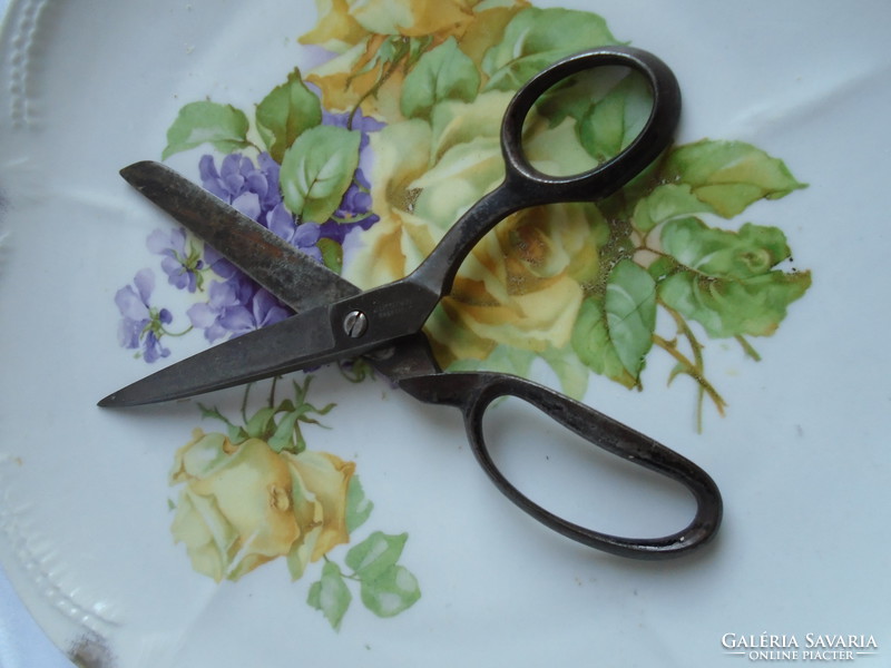 Antique, English, marked tailor's scissors.