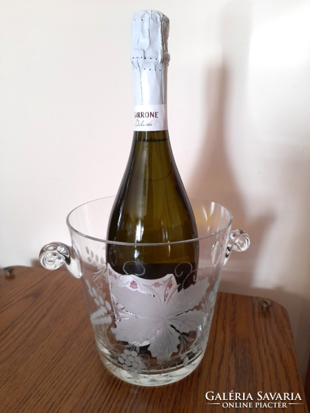 Grape pattern engraved glass ice cube holder, serving champagne bucket