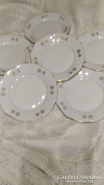 Czech porcelain flawless gold patterned flat plate 4800ft 6 pieces