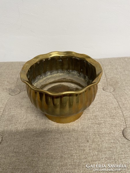 Antique brass small flowerpot