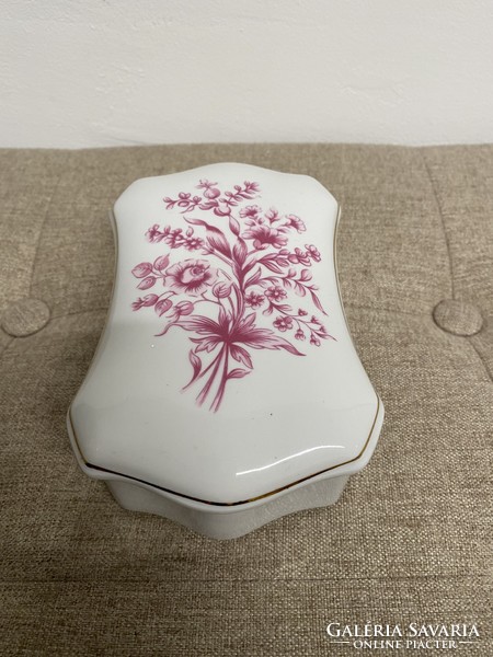 Ravenhouse floral jewelry holder