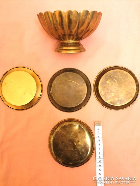 Old copper bowls and an art deco base copper table center v. Bonbonier v. Bowl of hazelnuts